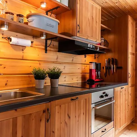 Ruka Snowcastle - Lovely Cottage, Great Location Apartament